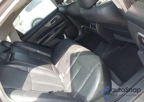 2013 Nissan Altima 2.5 Sl z USA, uszkodzony, nr VIN 1N4AL3AP5DC105460